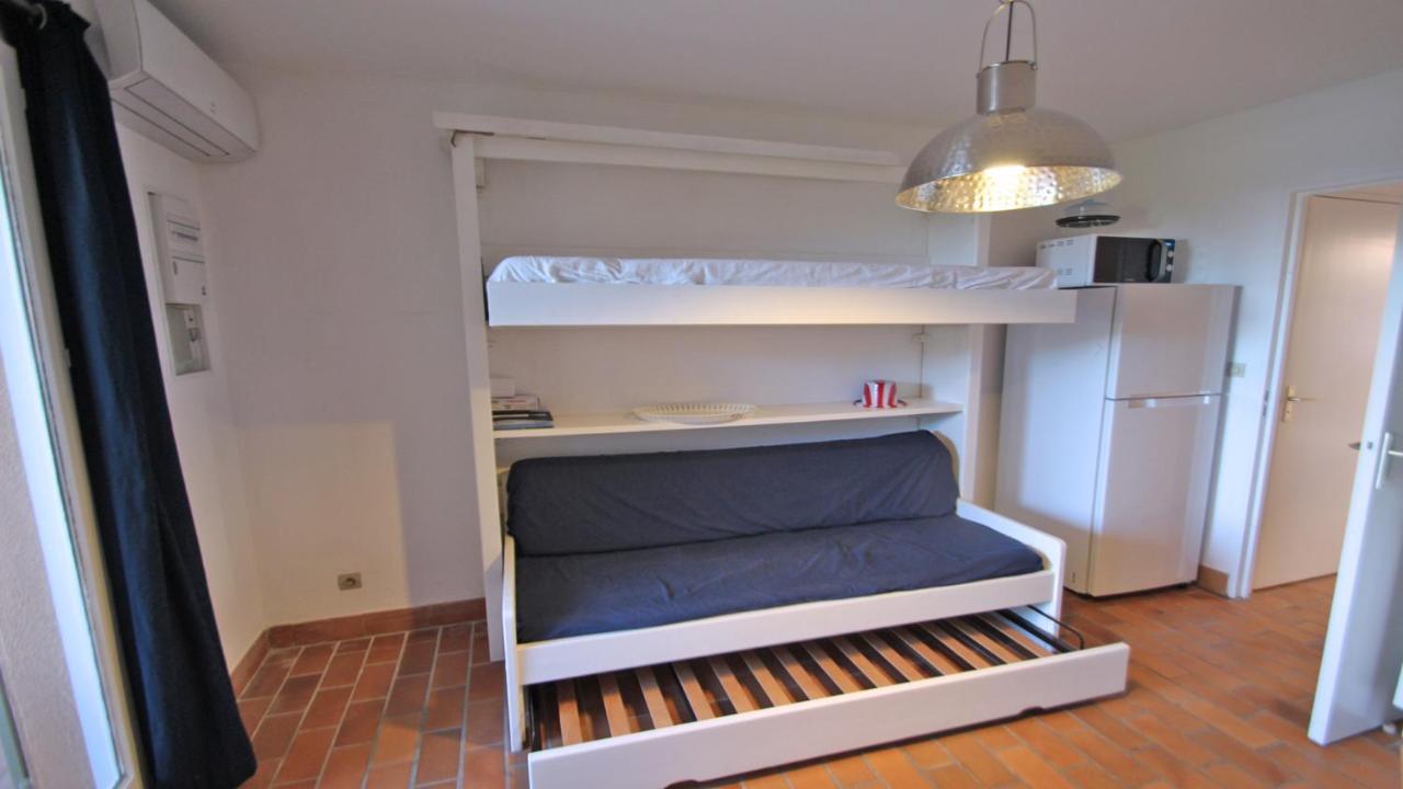 Boucanniers Sainte-Maxime Bagian luar foto