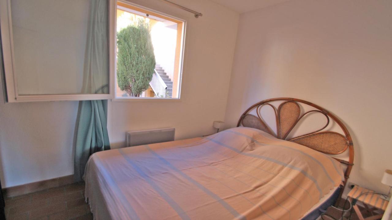 Boucanniers Sainte-Maxime Bagian luar foto